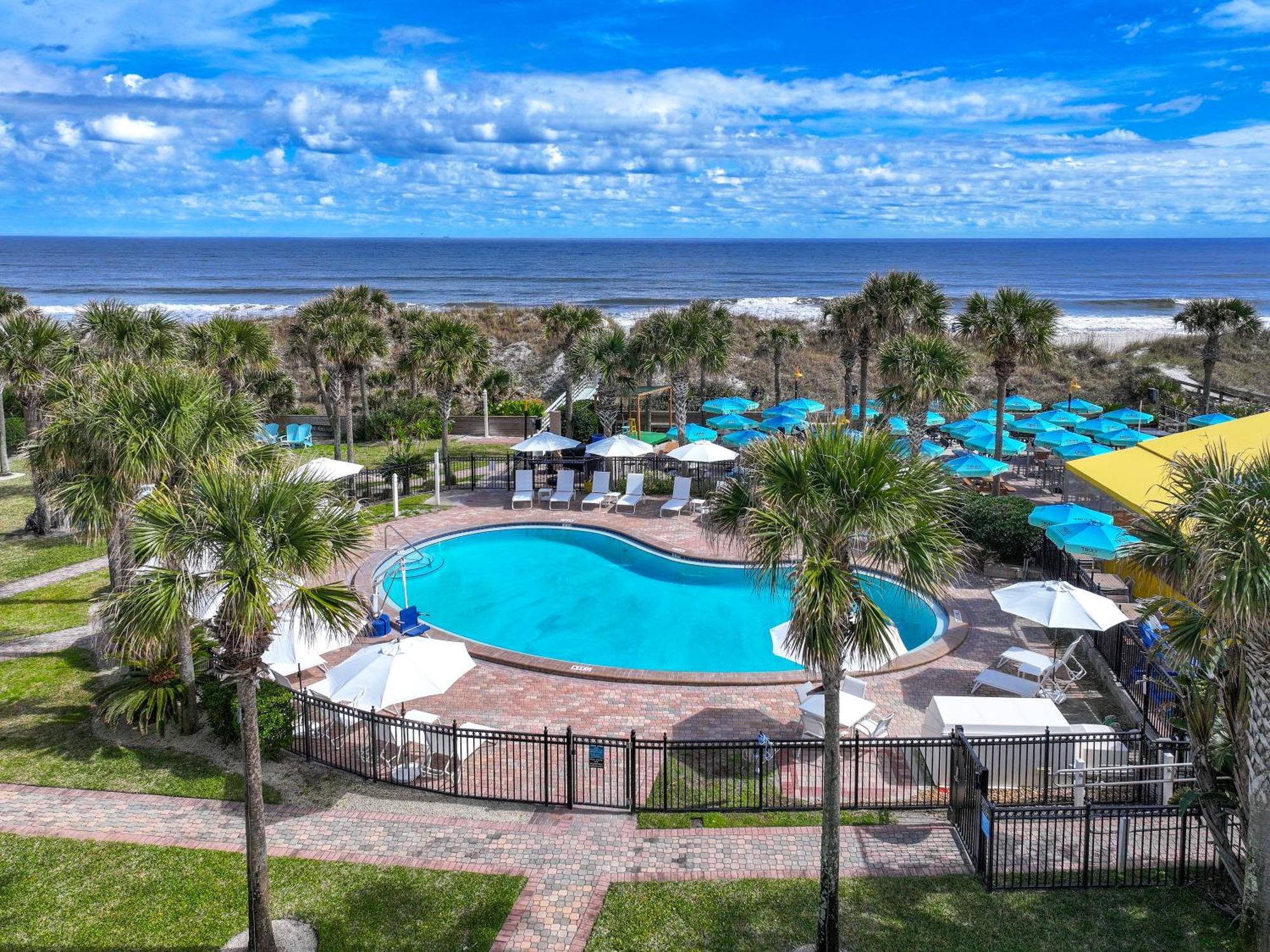 Seahorse Oceanfront Inn Neptune Beach Exteriér fotografie