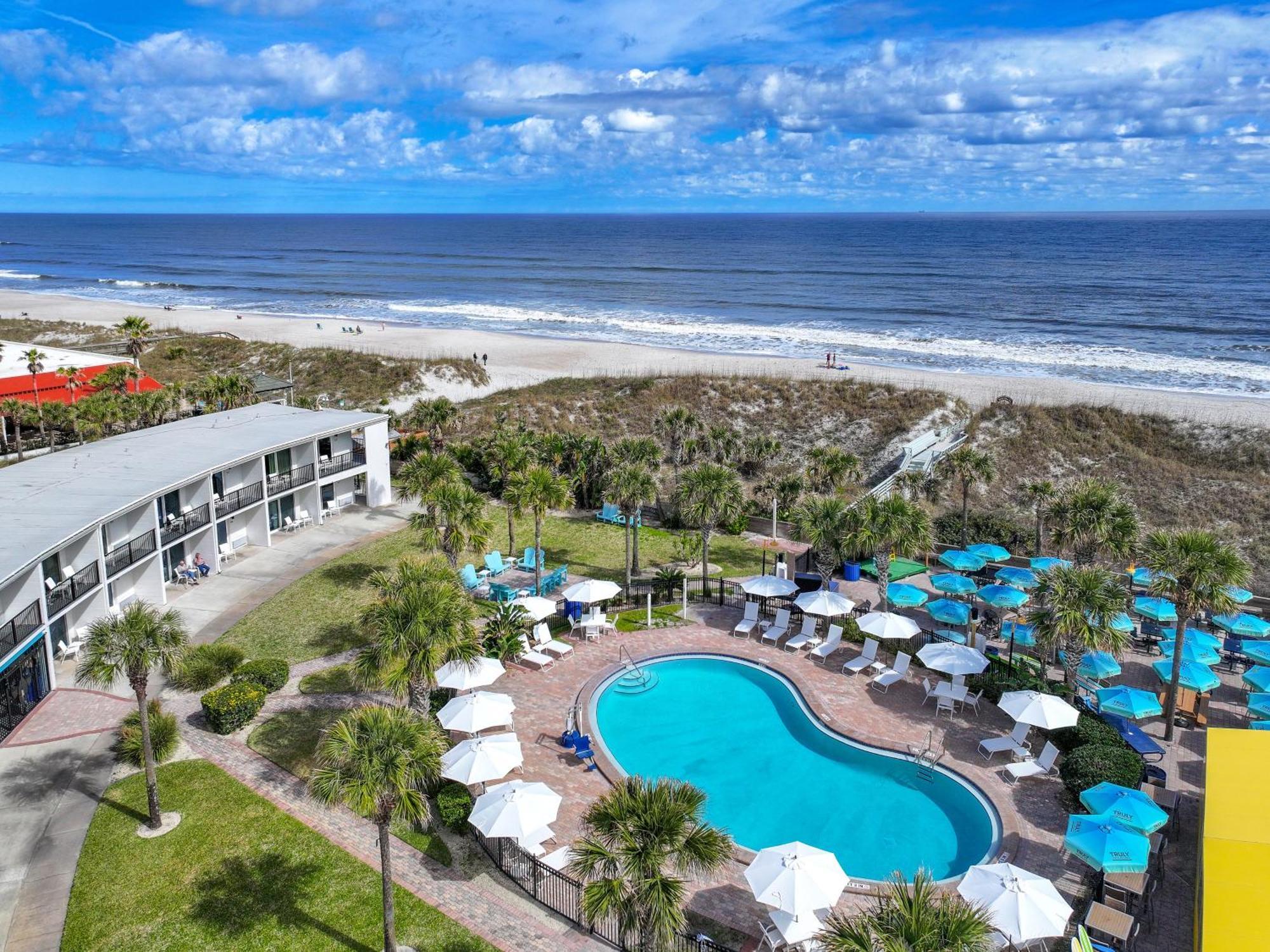 Seahorse Oceanfront Inn Neptune Beach Exteriér fotografie